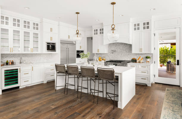 24/7 Emergency Cabinet Installation experts in Clearwater, FL